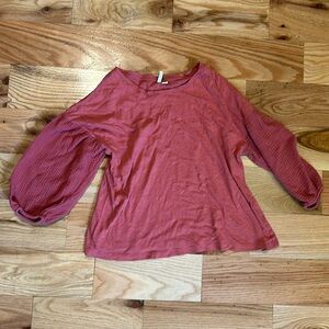 Women’s cropped shirt